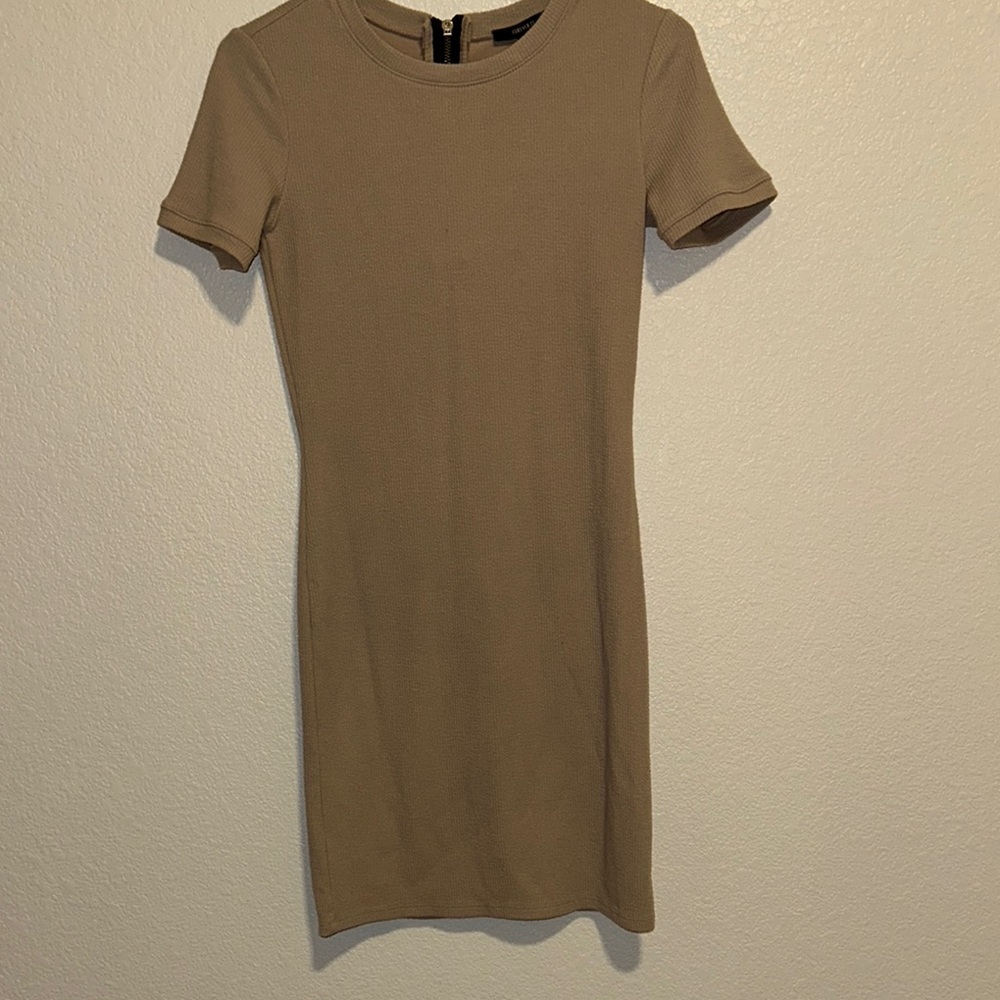 Forever 21 Brown Sheath Mini Dress Short Sleeve Crew Neck